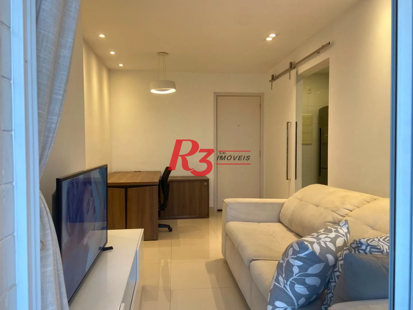 Apartamento com 1 dormitório para alugar, 49 m² por R$ 4.000,00/mês - Macuco - Santos/SP