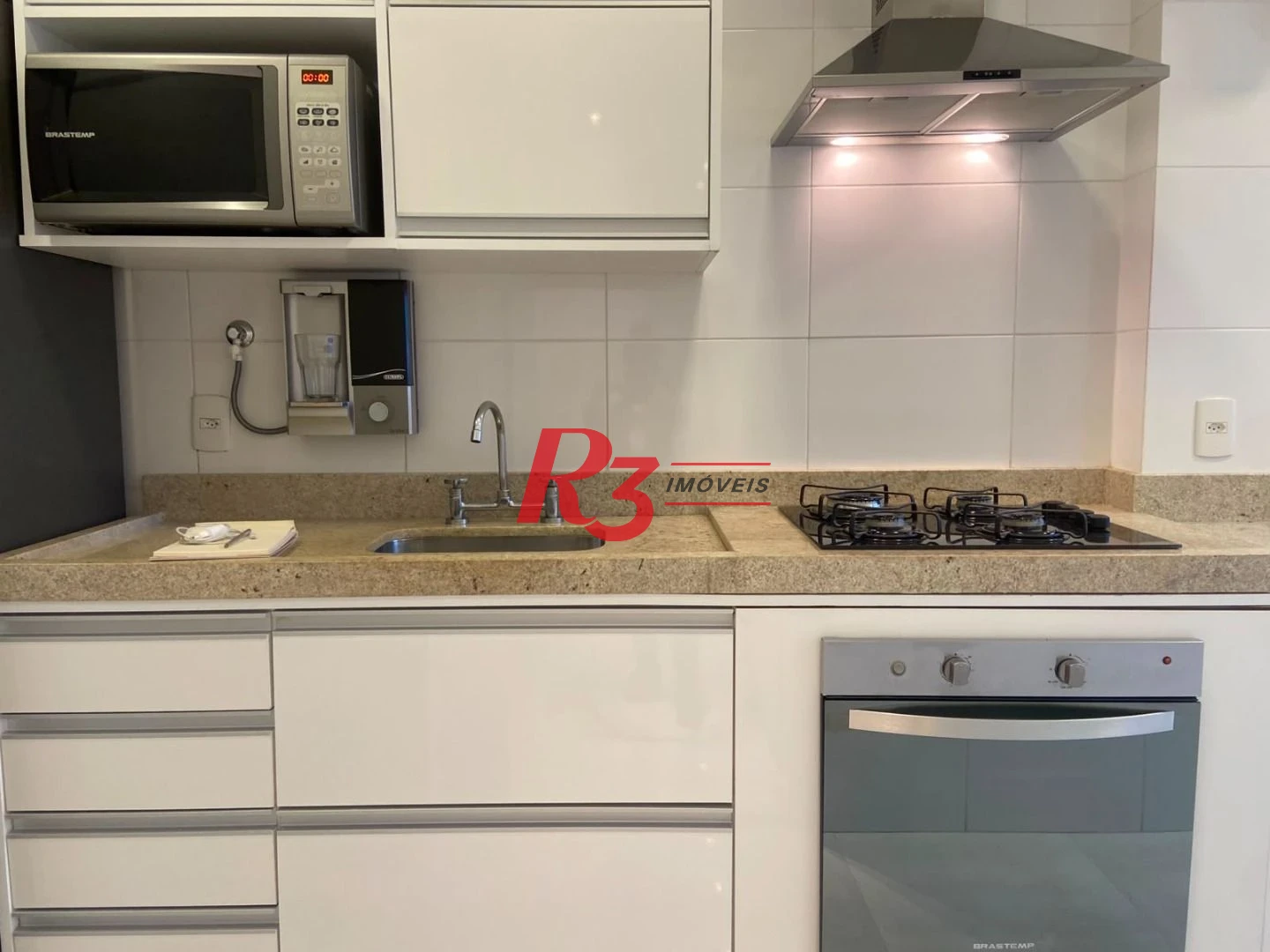 Apartamento com 1 dormitório para alugar, 49 m² por R$ 4.000,00/mês - Macuco - Santos/SP