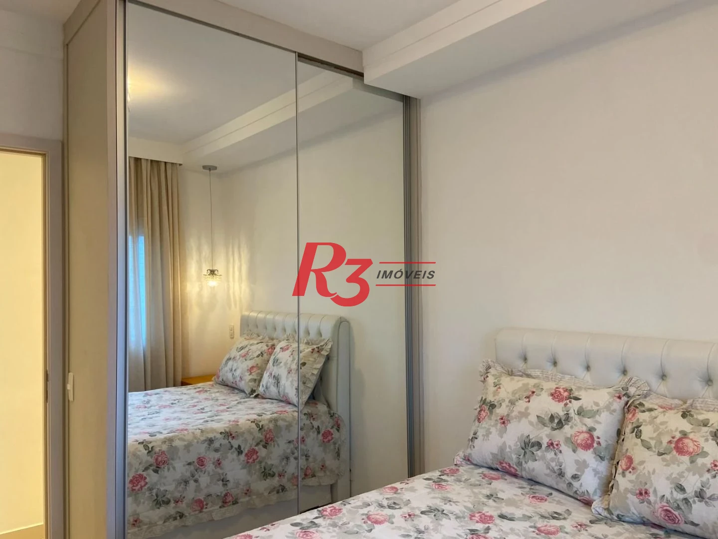 Apartamento com 1 dormitório para alugar, 49 m² por R$ 4.000,00/mês - Macuco - Santos/SP