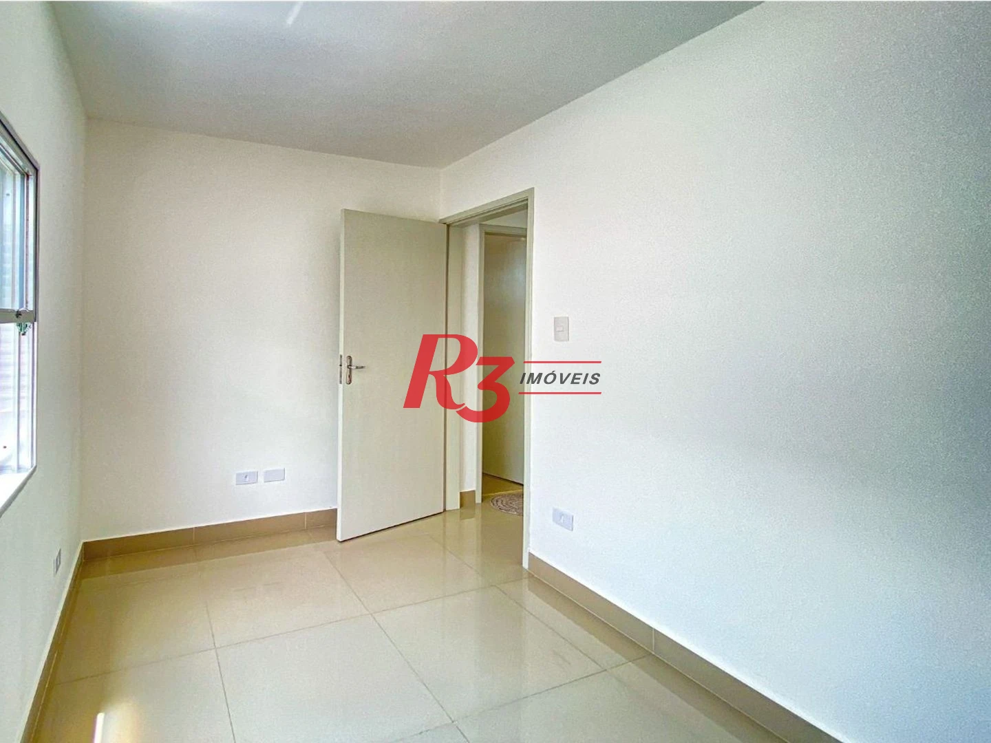 Apartamento com 3 dormitórios à venda, 64 m² por R$ 320.000,00 - Aparecida - Santos/SP