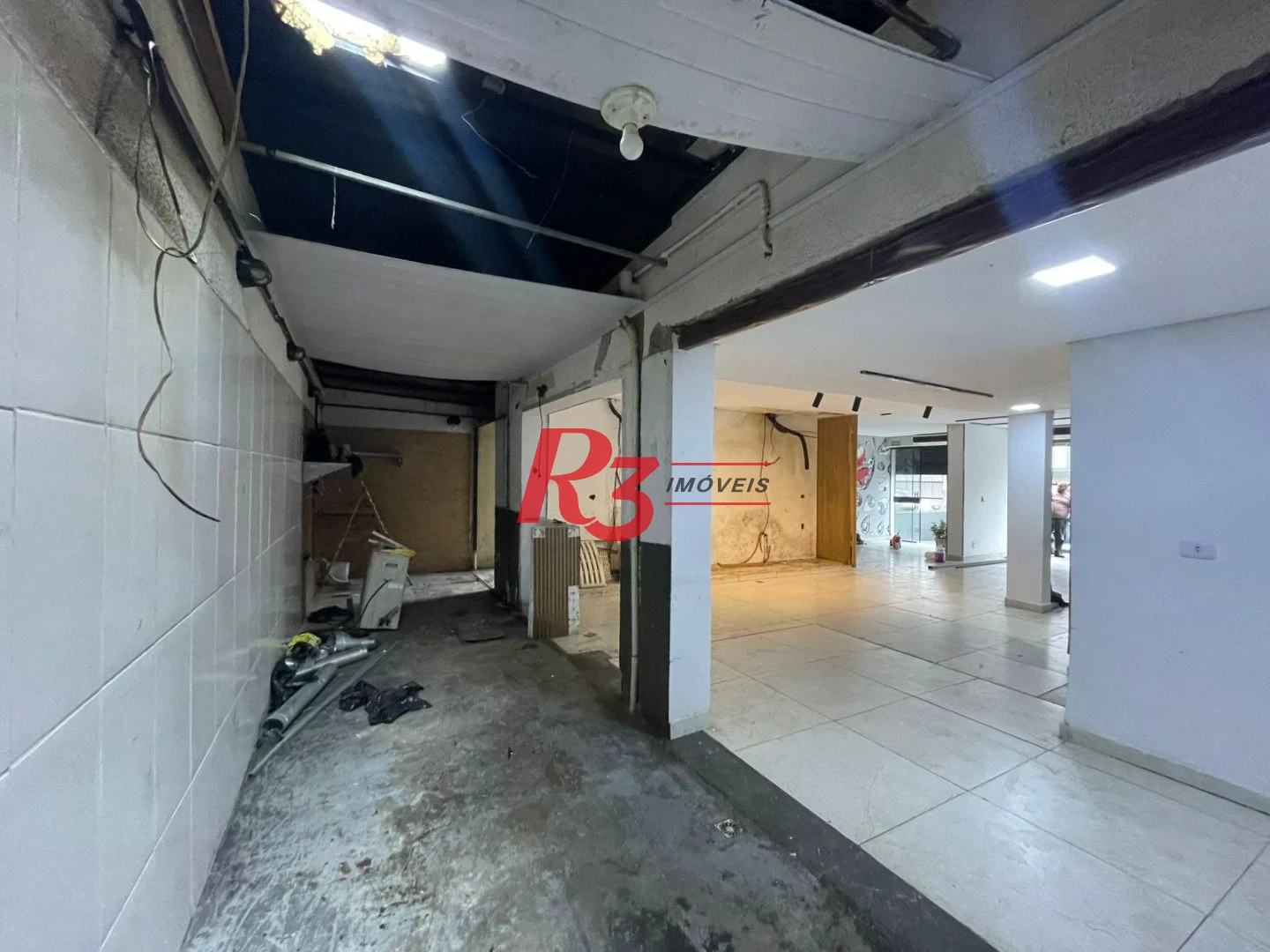 Loja para alugar, 76 m² por R$ 9.000,00/mês - Embaré - Santos/SP