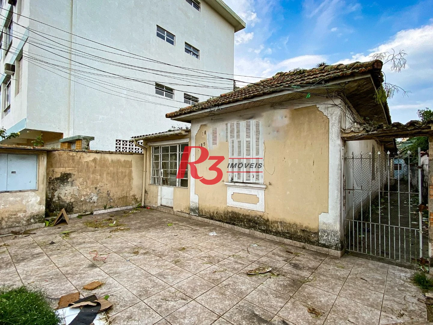 Casa com 3 dormitórios à venda, 360 m² por R$ 1.500.000,00 - Estuário - Santos/SP