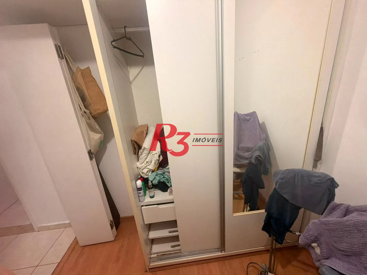 Apartamento com 3 dormitórios à venda, 106 m² por R$ 933.000,00 - Gonzaga - Santos/SP
