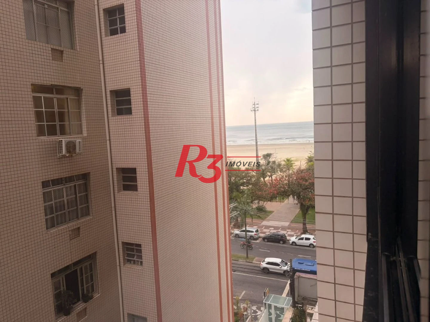 Apartamento com 3 dormitórios à venda, 106 m² por R$ 933.000,00 - Gonzaga - Santos/SP