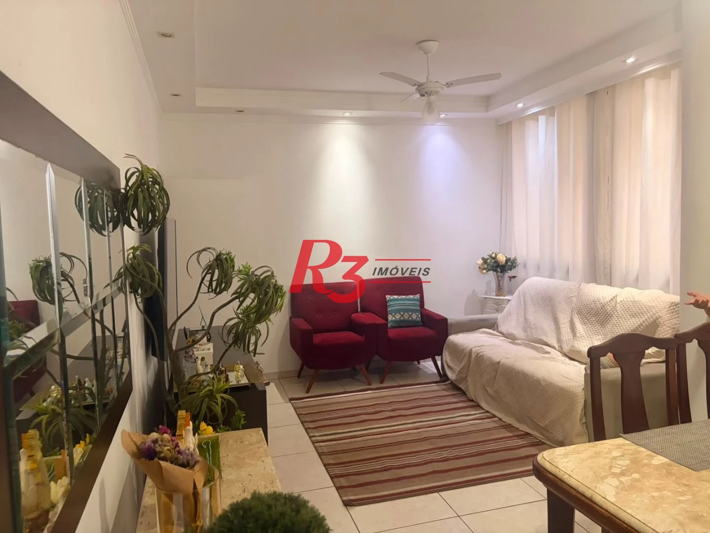 Apartamento com 3 dormitórios à venda, 106 m² por R$ 933.000,00 - Gonzaga - Santos/SP
