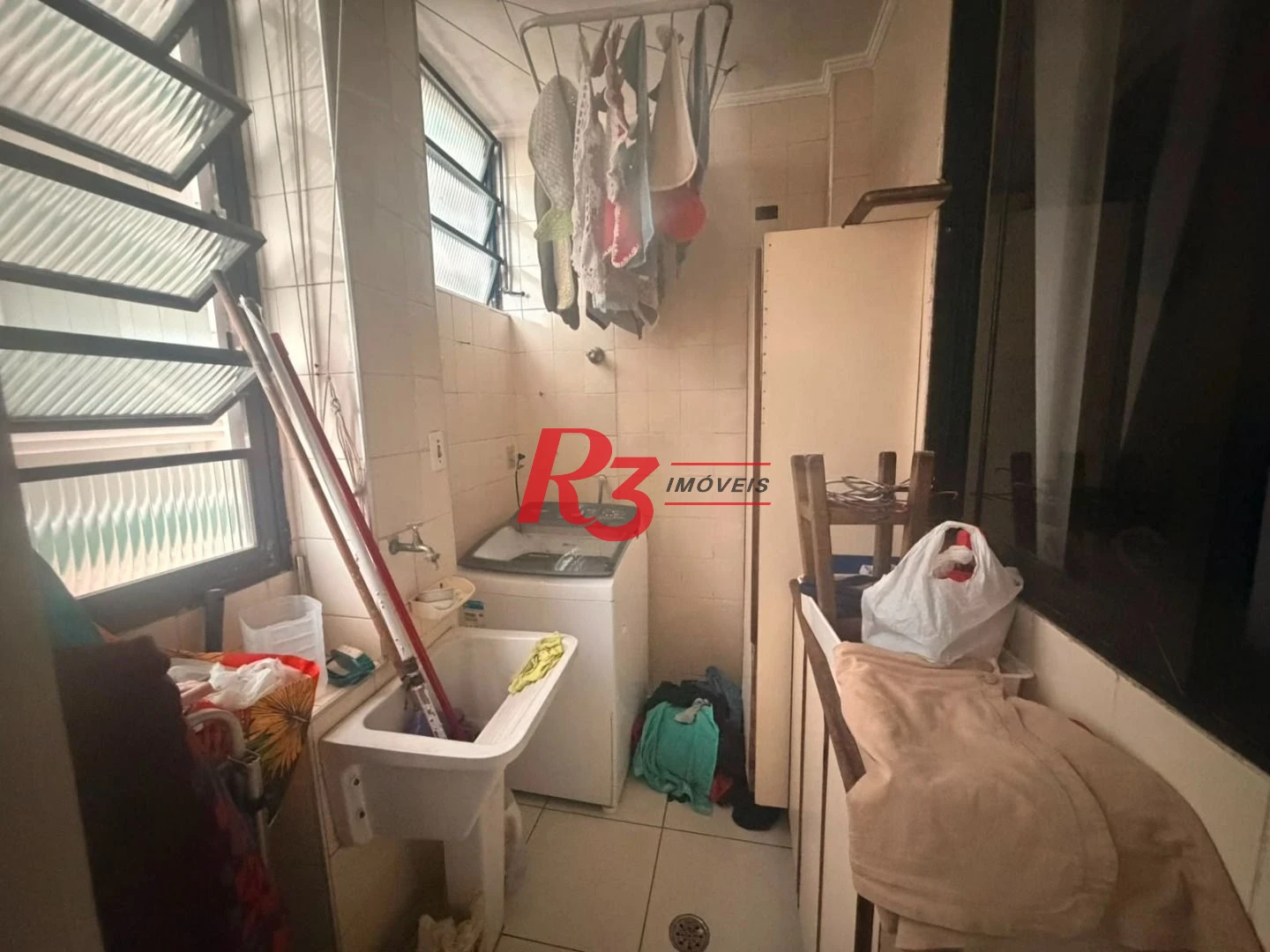 Apartamento com 3 dormitórios à venda, 106 m² por R$ 933.000,00 - Gonzaga - Santos/SP