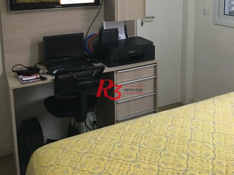 Apartamento com 2 dormitórios à venda, 74 m² por R$ 680.000,00 - José Menino - Santos/SP
