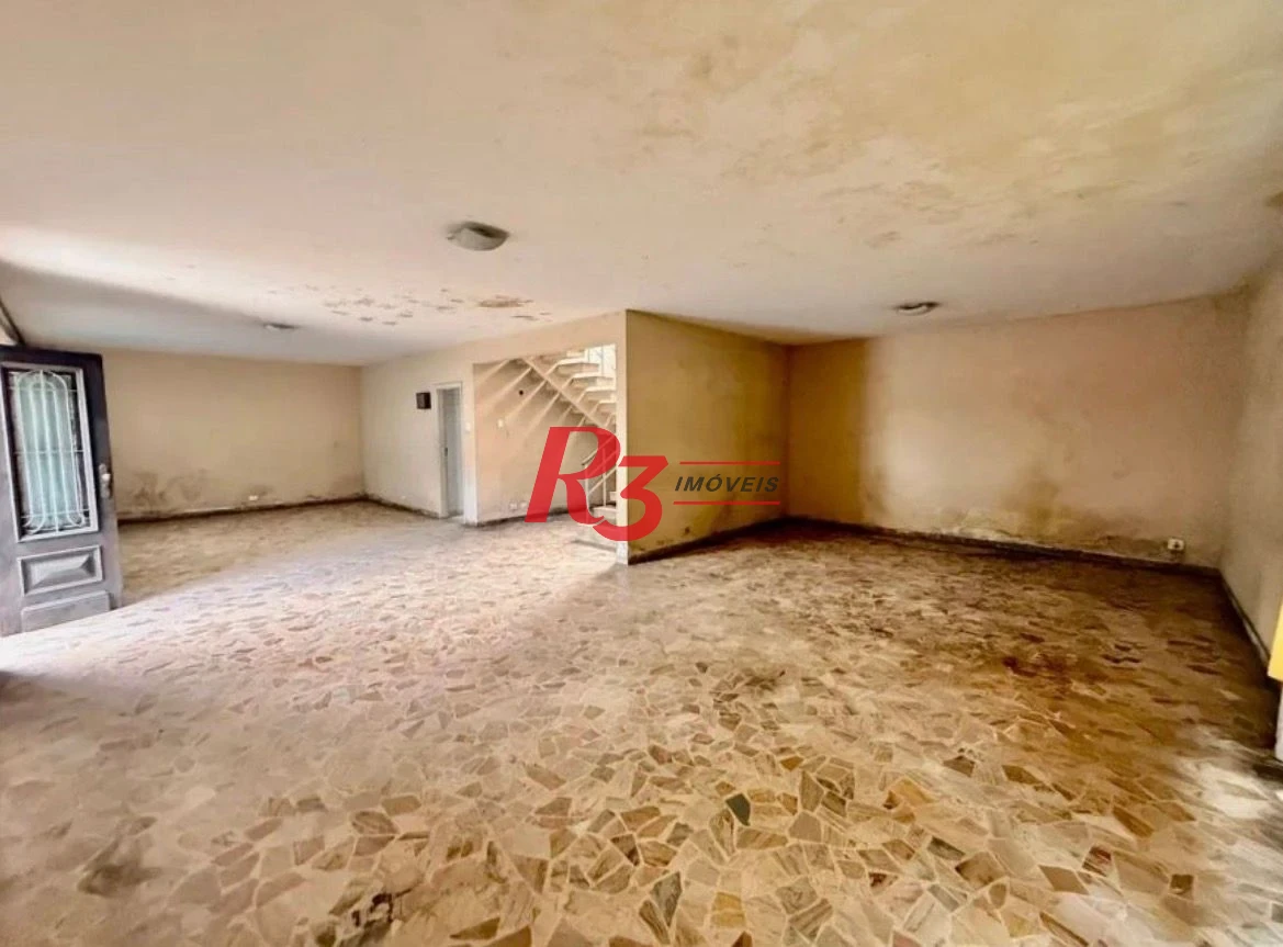 Sobrado com 5 dormitórios para alugar, 369 m² por R$ 22.000,00/mês - Ponta da Praia - Santos/SP