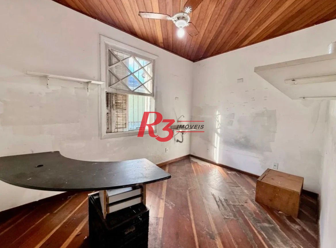 Sobrado com 3 dormitórios para alugar, 300 m² por R$ 8.000,02/mês - José Menino - Santos/SP