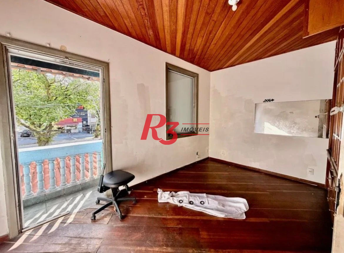 Sobrado com 3 dormitórios para alugar, 300 m² por R$ 8.000,02/mês - José Menino - Santos/SP
