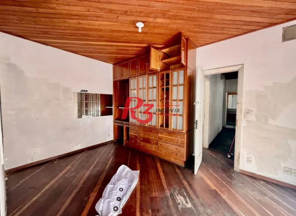 Sobrado com 3 dormitórios para alugar, 300 m² por R$ 8.000,02/mês - José Menino - Santos/SP