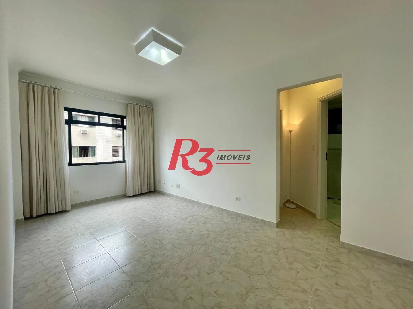 Apartamento com 1 dormitório para alugar, 47 m² por R$ 3.200,00/mês - Encruzilhada - Santos/SP