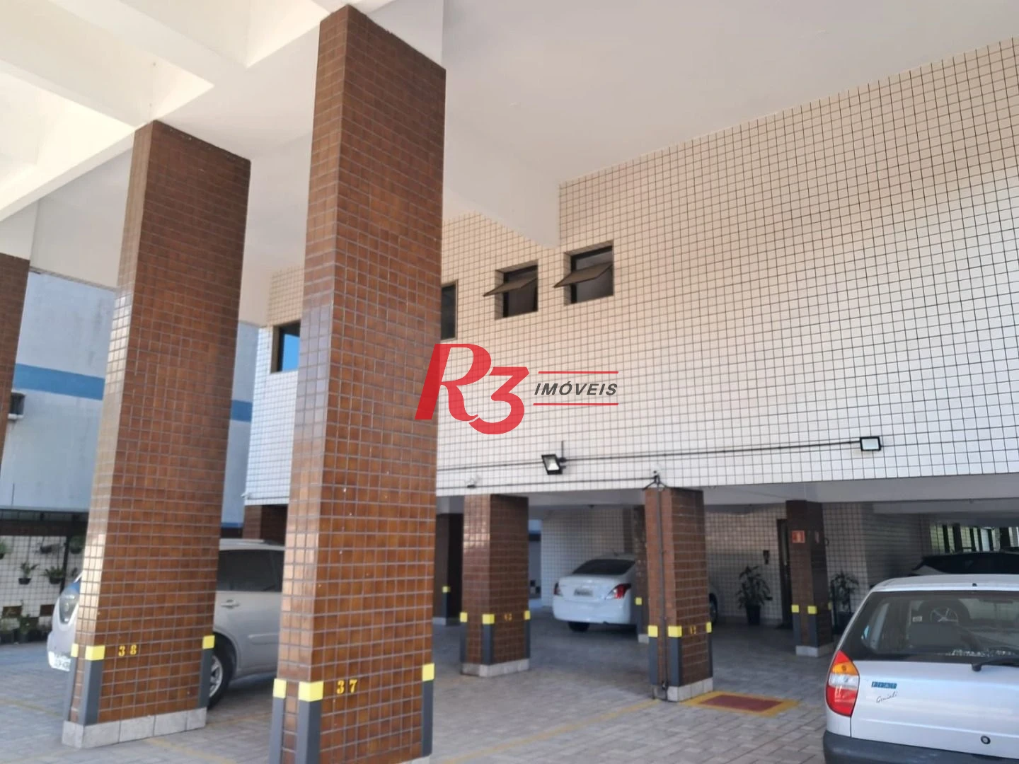 Apartamento com 1 dormitório para alugar, 47 m² por R$ 3.200,00/mês - Encruzilhada - Santos/SP
