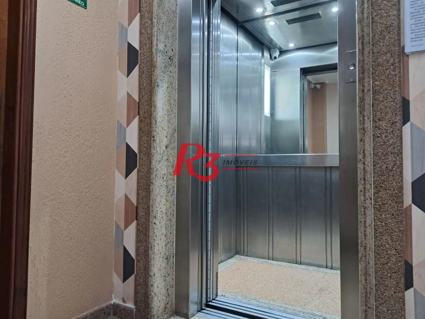 Apartamento com 1 dormitório para alugar, 47 m² por R$ 3.200,00/mês - Encruzilhada - Santos/SP