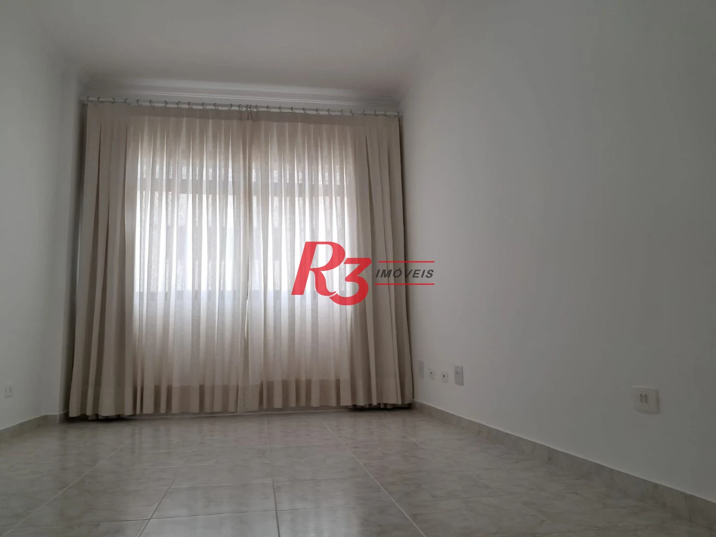 Apartamento com 1 dormitório para alugar, 47 m² por R$ 3.200,00/mês - Encruzilhada - Santos/SP