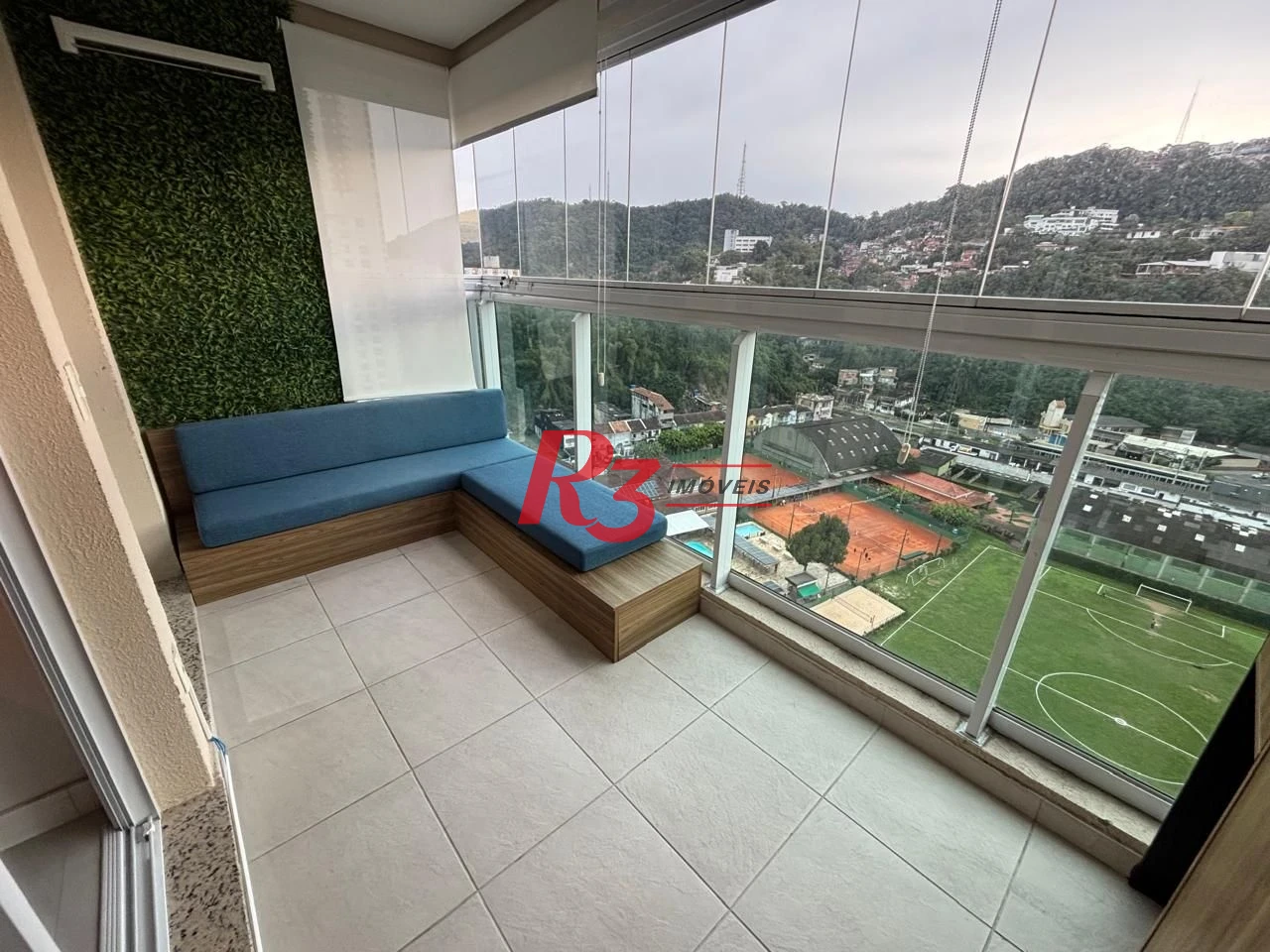 Apartamento com 1 dormitório à venda, 50 m² por R$ 585.000,00 - José Menino - Santos/SP