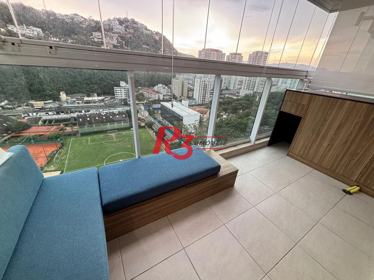 Apartamento com 1 dormitório à venda, 50 m² por R$ 585.000,00 - José Menino - Santos/SP