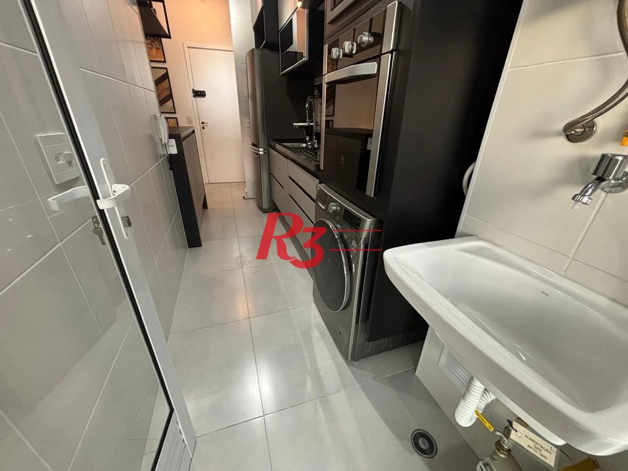 Apartamento com 1 dormitório à venda, 50 m² por R$ 585.000,00 - José Menino - Santos/SP