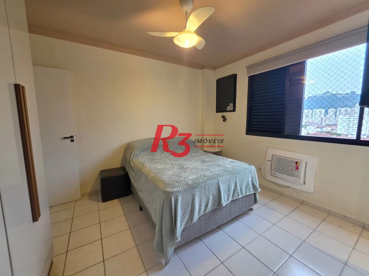 Cobertura com 3 dormitórios à venda, 160 m² por R$ 1.300.000,00 - Campo Grande - Santos/SP