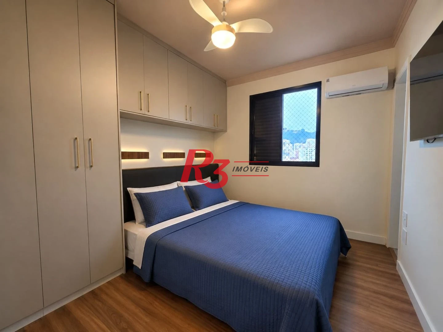 Cobertura com 3 dormitórios à venda, 160 m² por R$ 1.300.000,00 - Campo Grande - Santos/SP
