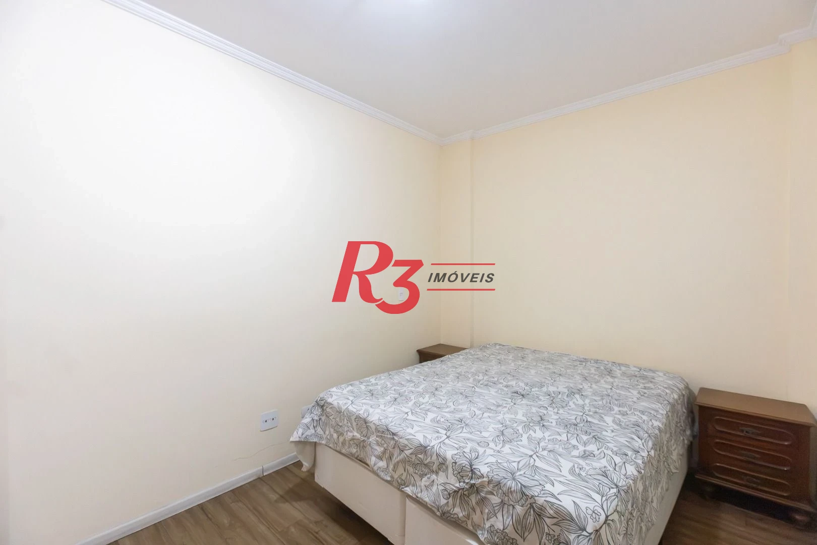 Flat com 2 dormitórios à venda, 70 m² por R$ 520.000,00 - Gonzaga - Santos/SP