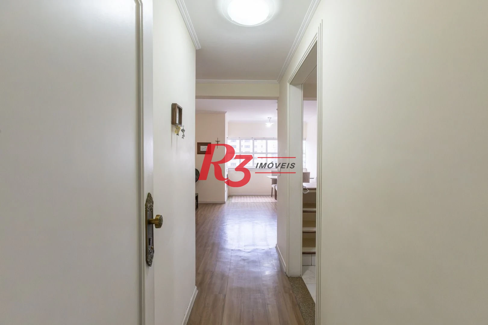 Flat com 2 dormitórios à venda, 70 m² por R$ 520.000,00 - Gonzaga - Santos/SP
