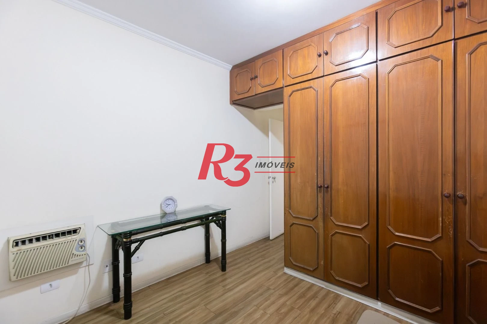Flat com 2 dormitórios à venda, 70 m² por R$ 520.000,00 - Gonzaga - Santos/SP