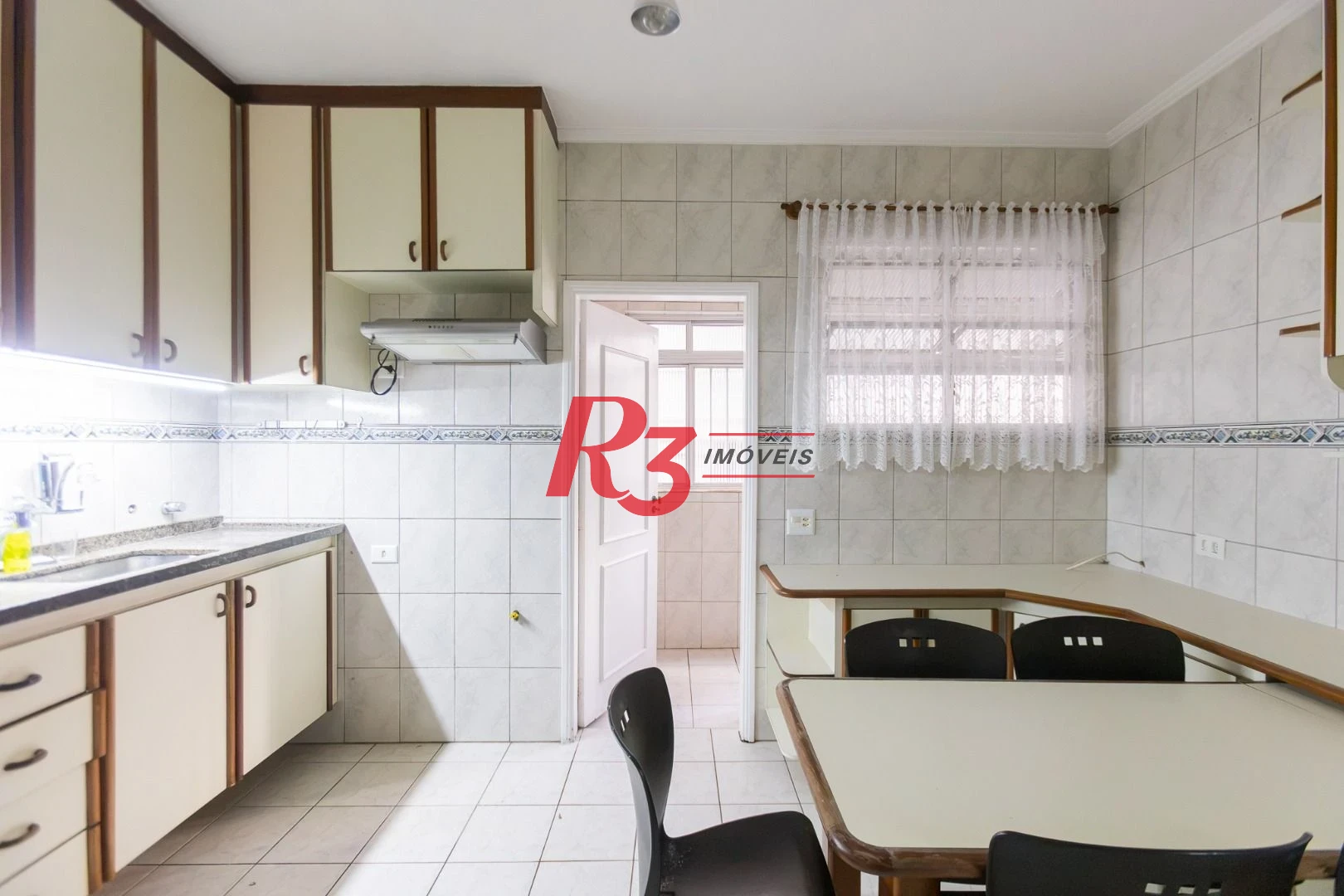 Apartamento com 3 dormitórios à venda, 116 m² por R$ 1.000.000,00 - Aparecida - Santos/SP