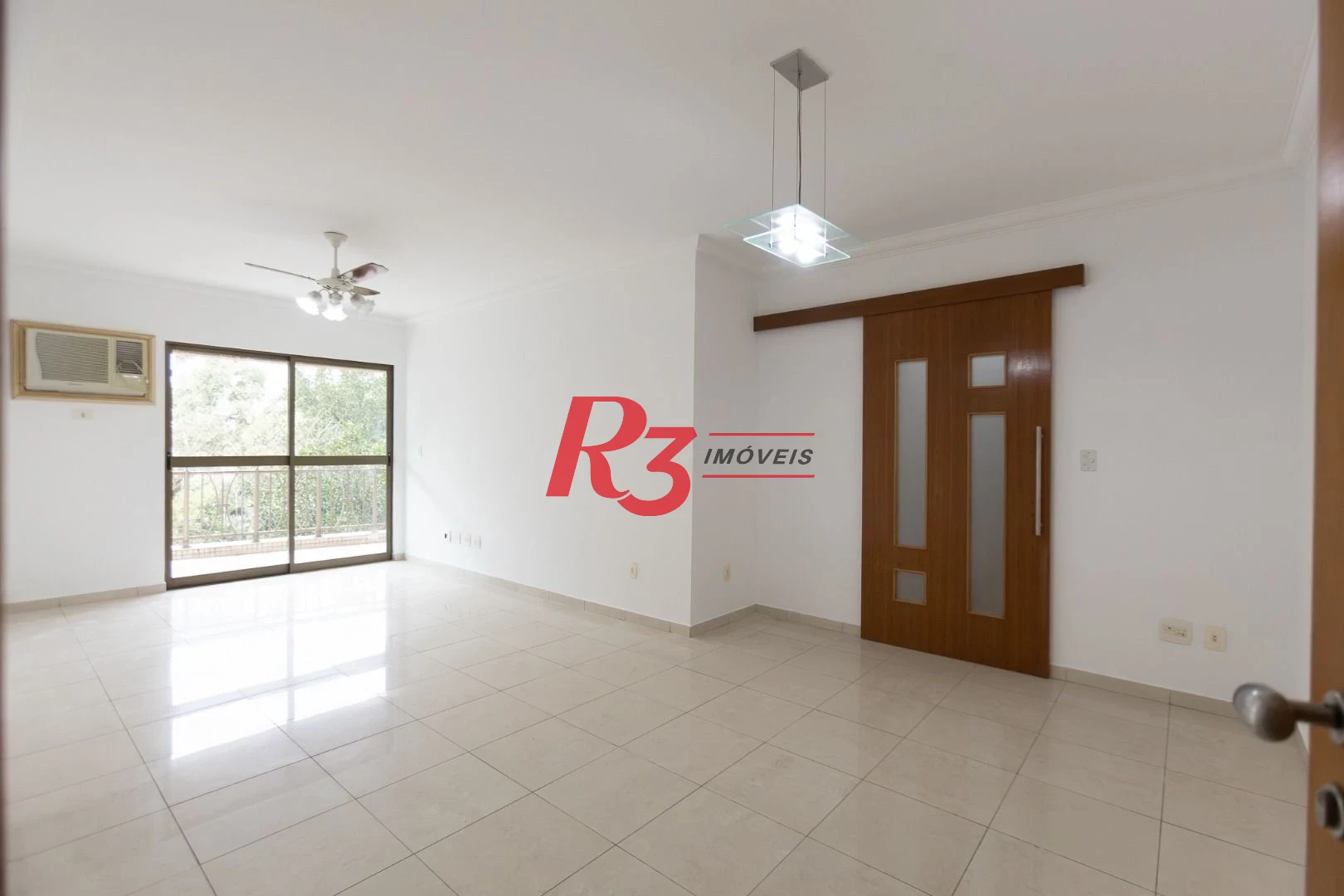 Apartamento com 3 dormitórios à venda, 143 m² por R$ 1.600.000,00 - Ponta da Praia - Santos/SP