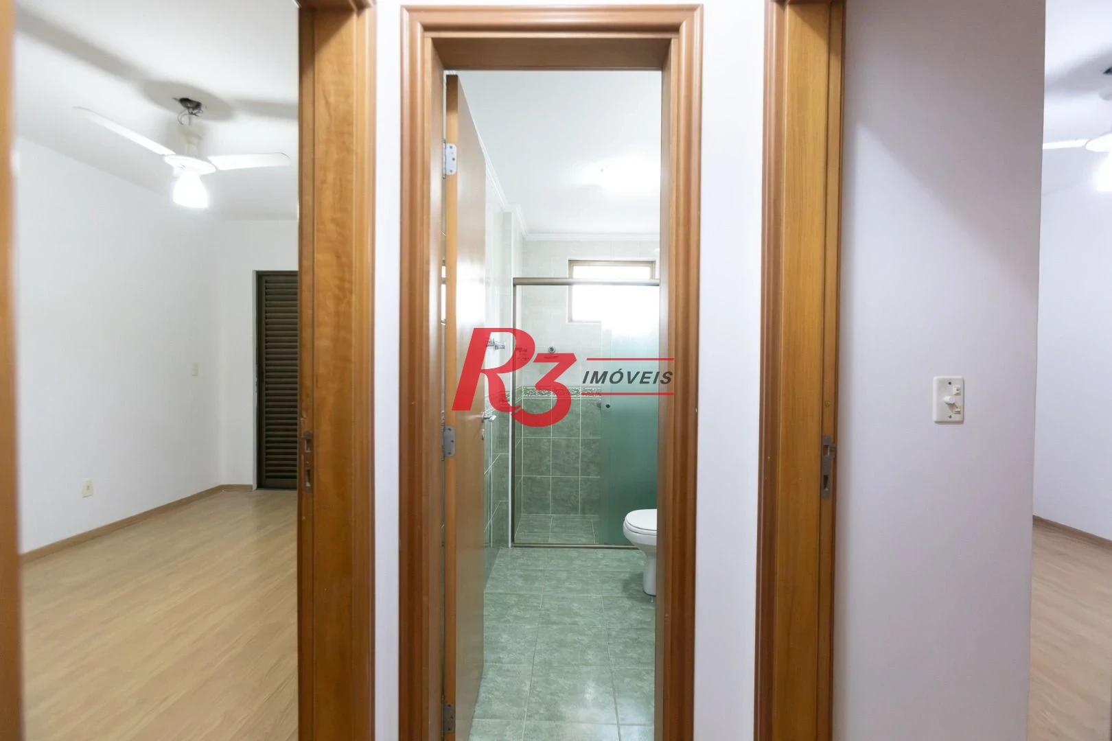 Apartamento com 3 dormitórios à venda, 143 m² por R$ 1.600.000,00 - Ponta da Praia - Santos/SP