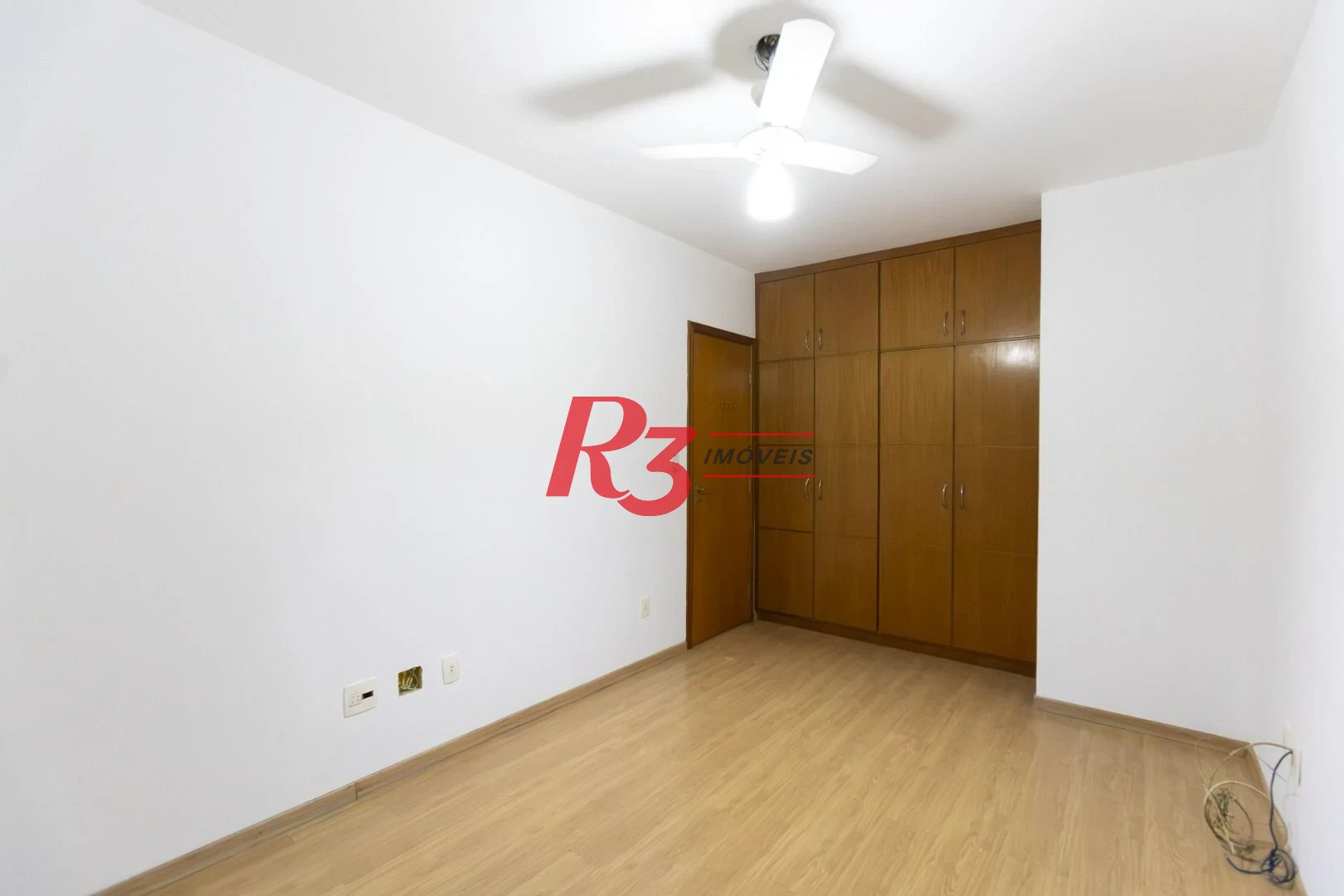 Apartamento com 3 dormitórios à venda, 143 m² por R$ 1.600.000,00 - Ponta da Praia - Santos/SP