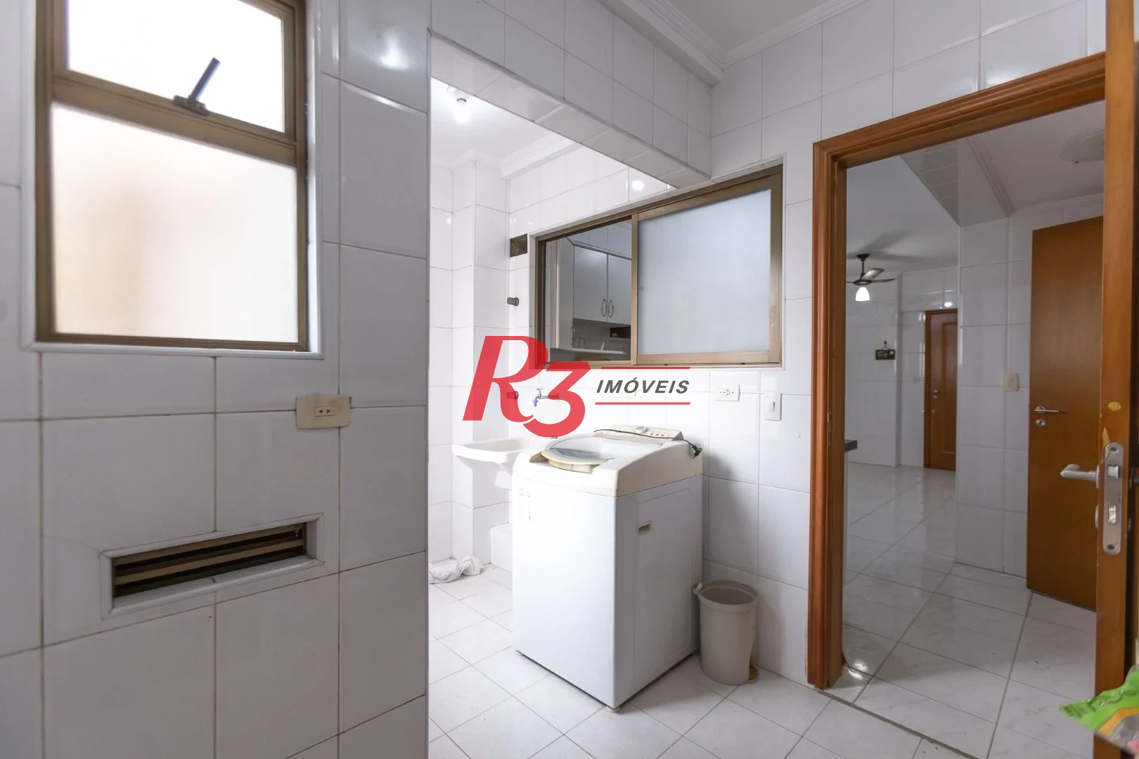 Apartamento com 3 dormitórios à venda, 143 m² por R$ 1.600.000,00 - Ponta da Praia - Santos/SP