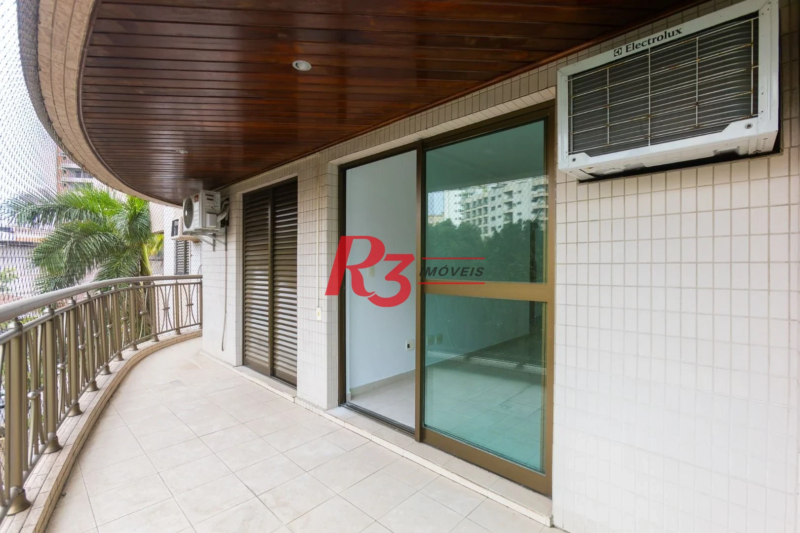 Apartamento com 3 dormitórios à venda, 143 m² por R$ 1.600.000,00 - Ponta da Praia - Santos/SP