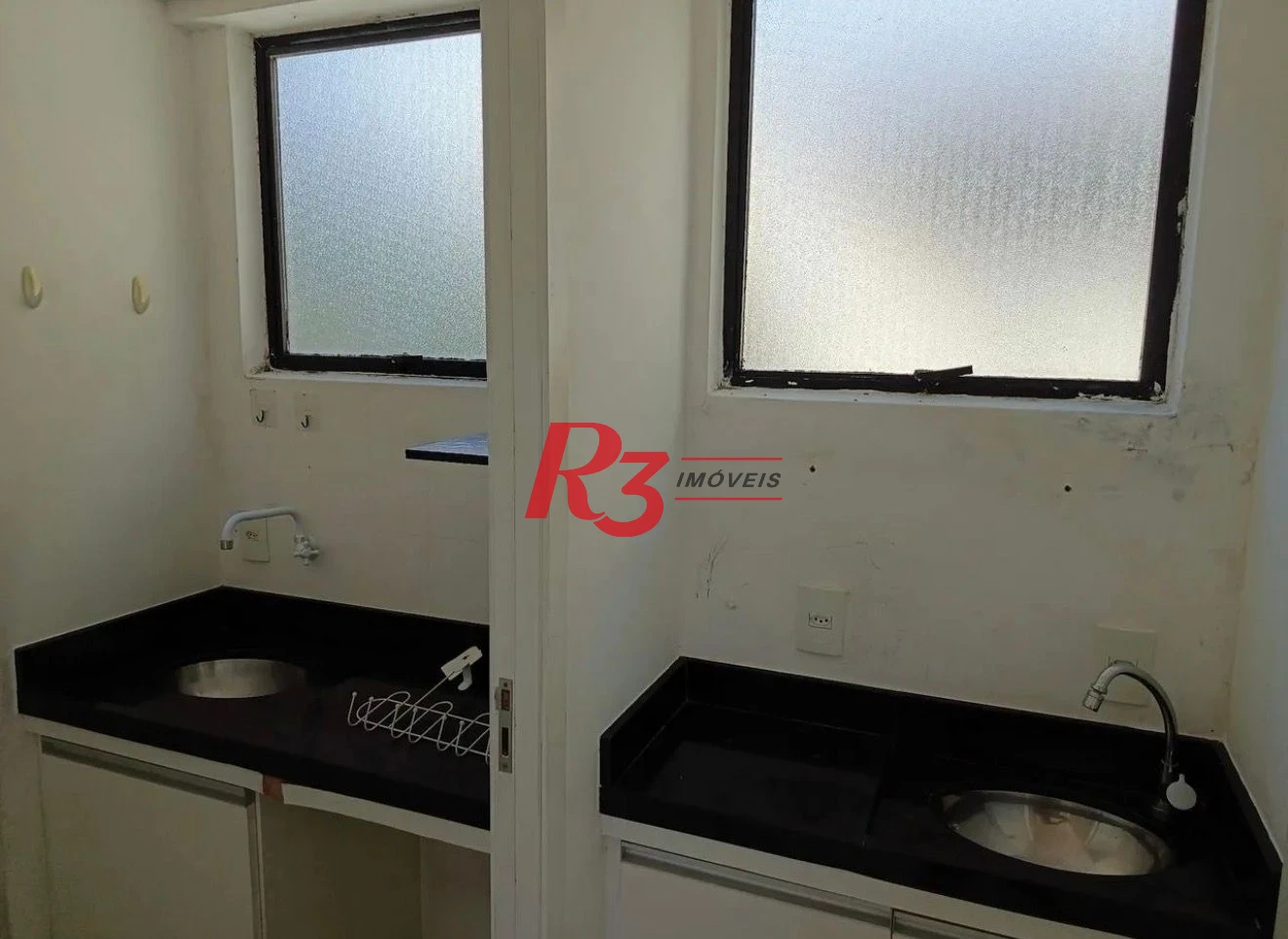Sala à venda, 67 m² por R$ 350.000,00 - Vila Matias - Santos/SP
