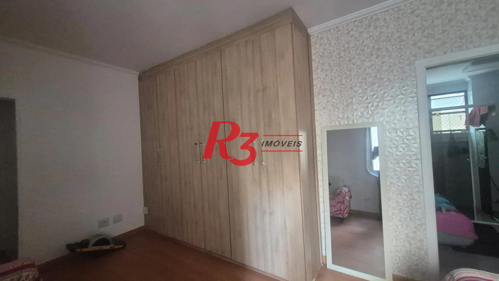 Apartamento com 3 dormitórios à venda, 145 m² por R$ 1.500.000,00 - Gonzaga - Santos/SP