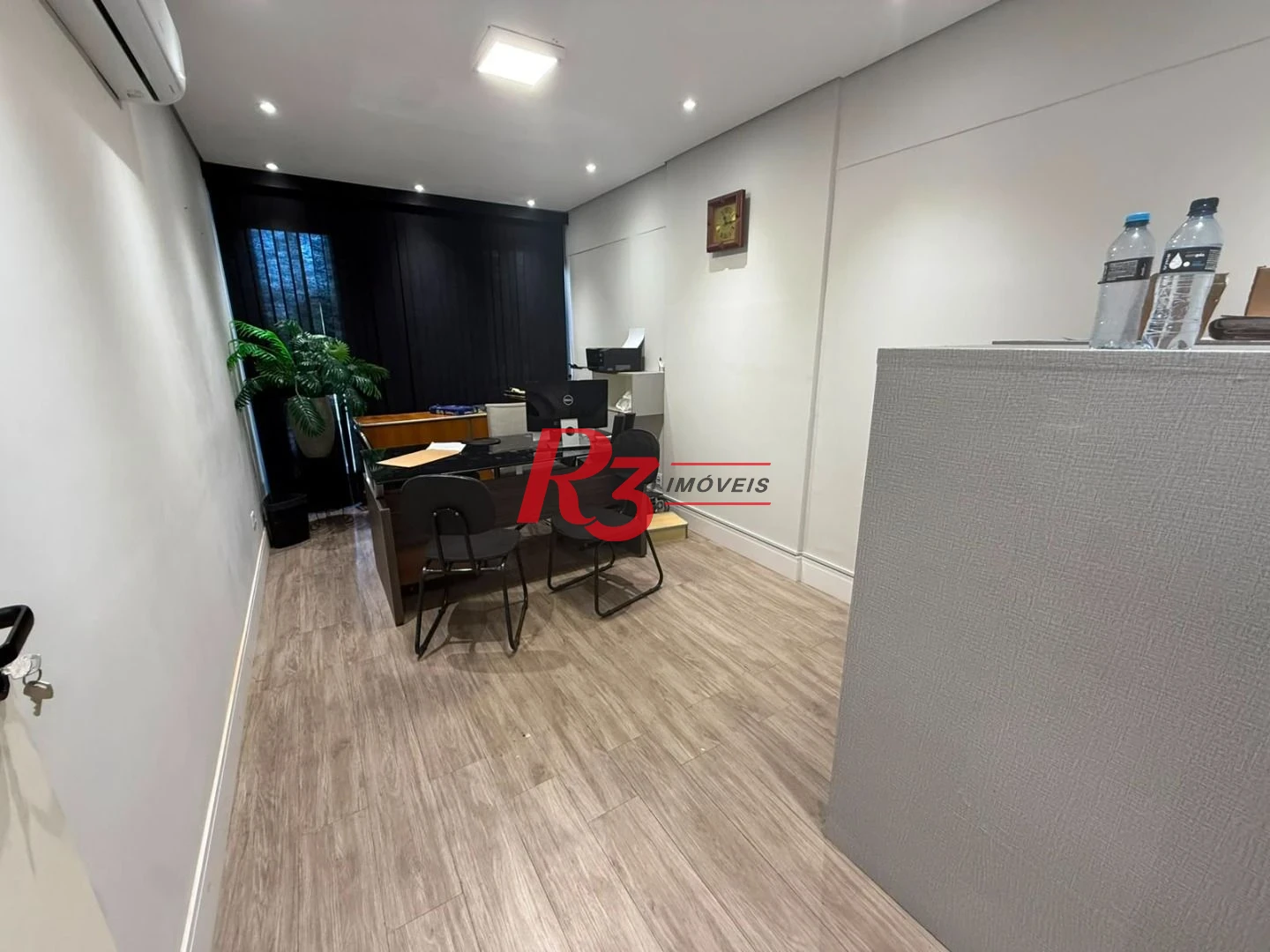 Sala para alugar, 110 m² por R$ 3.000,00/mês - Centro - Santos/SP
