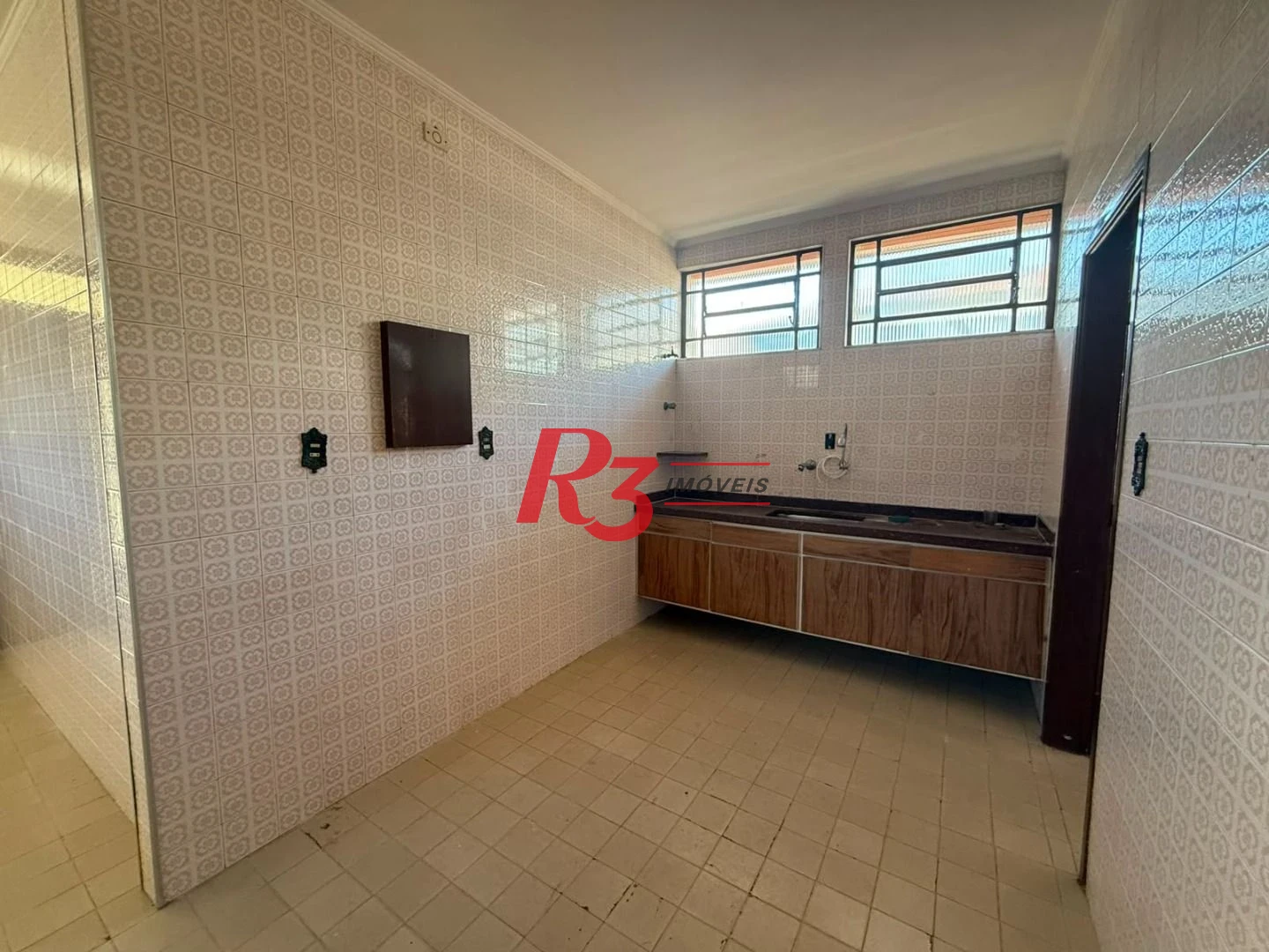 Casa com 2 dormitórios para alugar, 110 m² por R$ 4.707,65/mês - Aparecida - Santos/SP