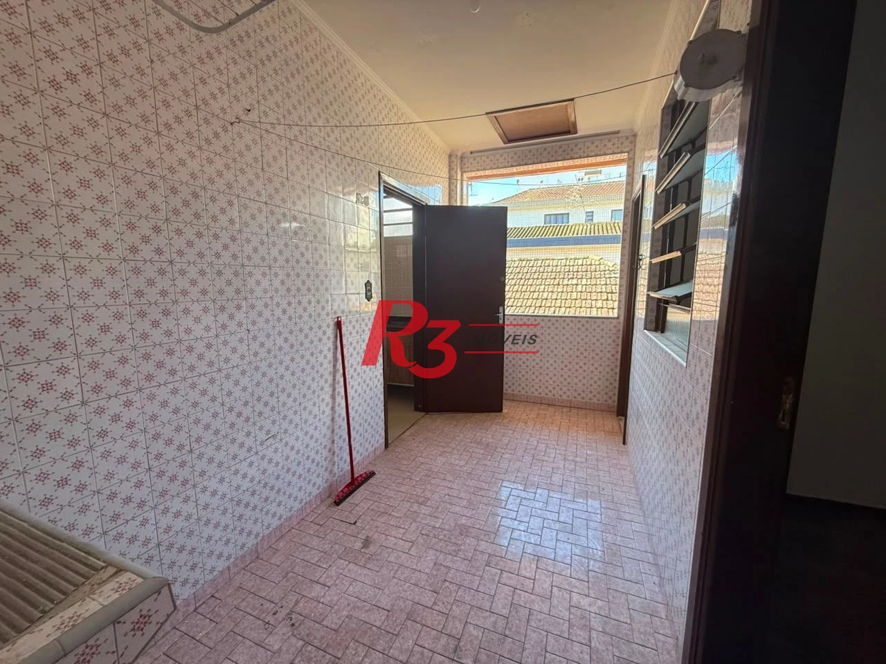 Casa com 2 dormitórios para alugar, 110 m² por R$ 4.707,65/mês - Aparecida - Santos/SP
