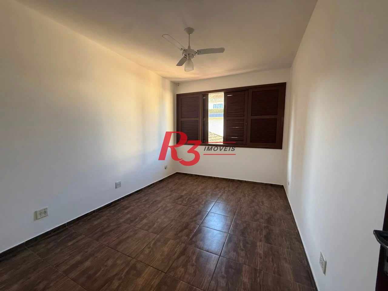 Casa com 2 dormitórios para alugar, 110 m² por R$ 4.707,65/mês - Aparecida - Santos/SP
