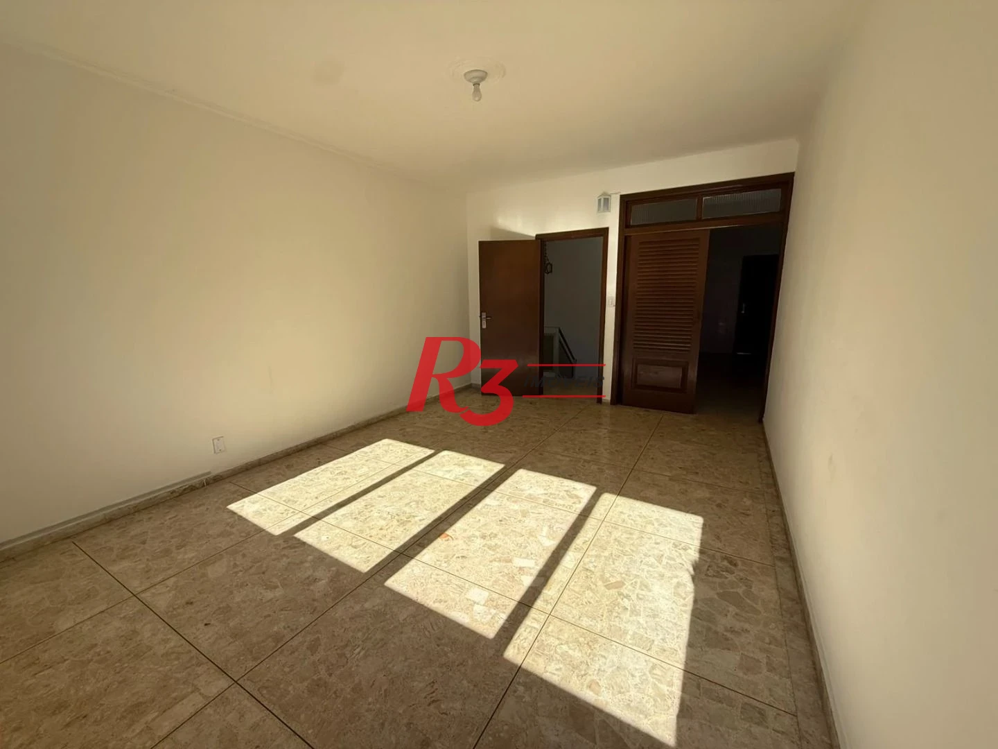 Casa com 2 dormitórios para alugar, 110 m² por R$ 4.707,65/mês - Aparecida - Santos/SP