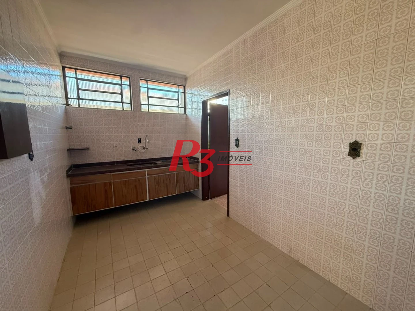 Casa com 2 dormitórios para alugar, 110 m² por R$ 4.707,65/mês - Aparecida - Santos/SP