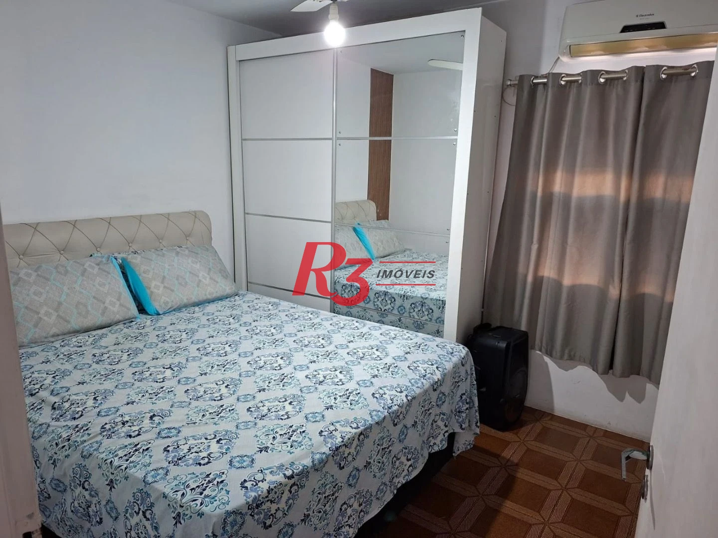 Apartamento com 3 dormitórios à venda, 60 m² por R$ 330.000,00 - Aparecida - Santos/SP