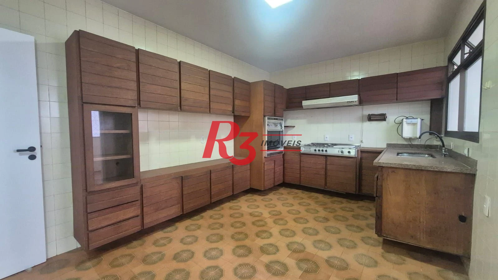 Apartamento com 3 dormitórios para alugar, 164 m² por R$ 8.000,02/mês - Boqueirão - Santos/SP