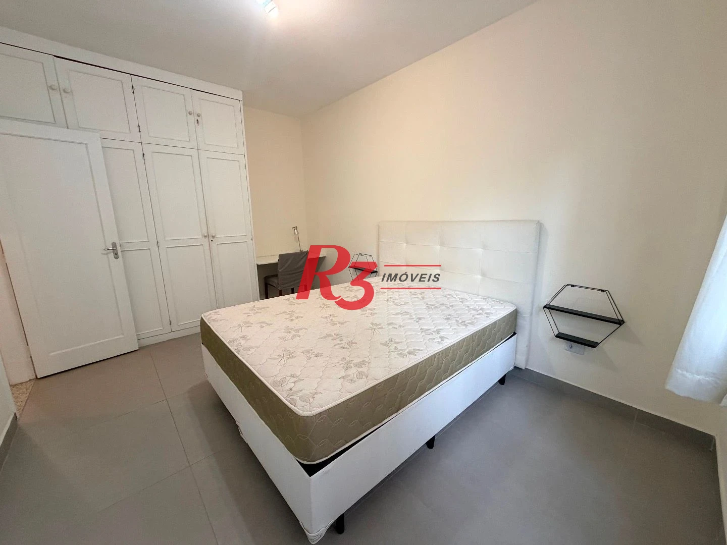 Apartamento para alugar, 68 m² por R$ 4.500,00/mês - Boqueirão - Santos/SP