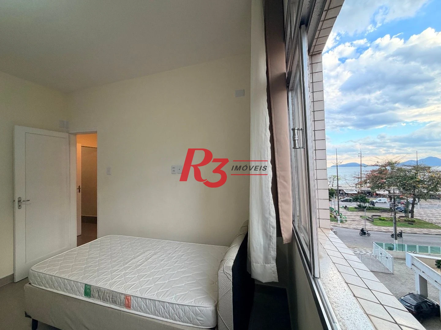 Apartamento para alugar, 68 m² por R$ 4.500,00/mês - Boqueirão - Santos/SP