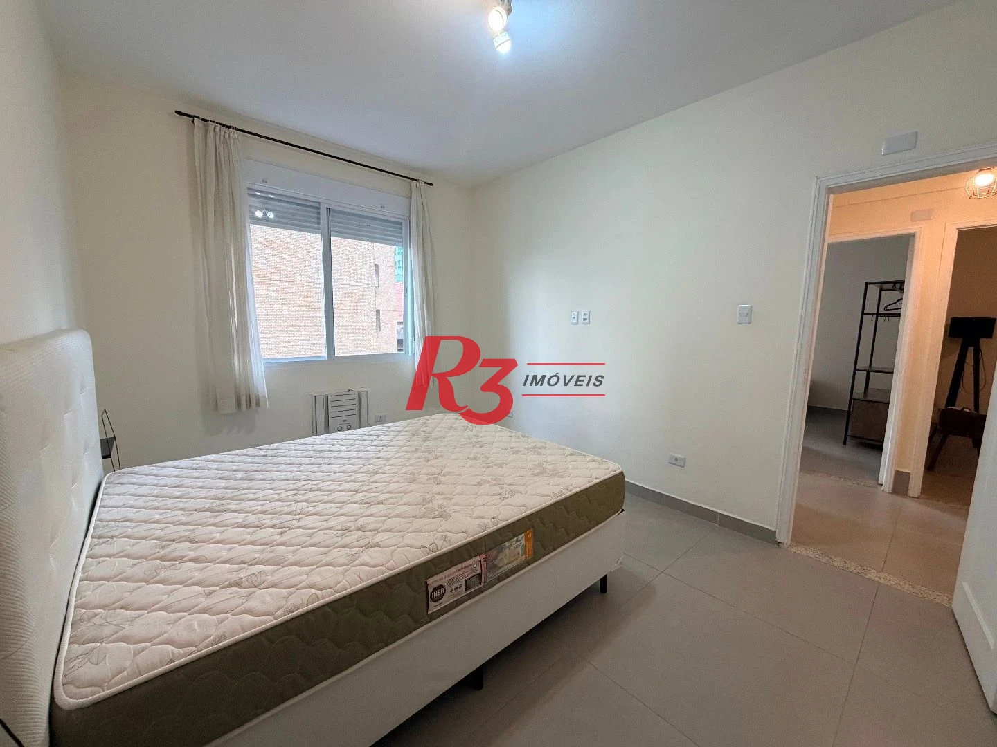 Apartamento para alugar, 68 m² por R$ 4.500,00/mês - Boqueirão - Santos/SP