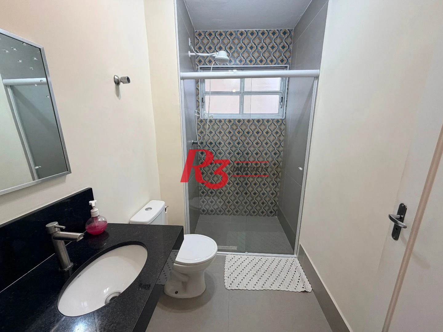 Apartamento para alugar, 68 m² por R$ 4.500,00/mês - Boqueirão - Santos/SP