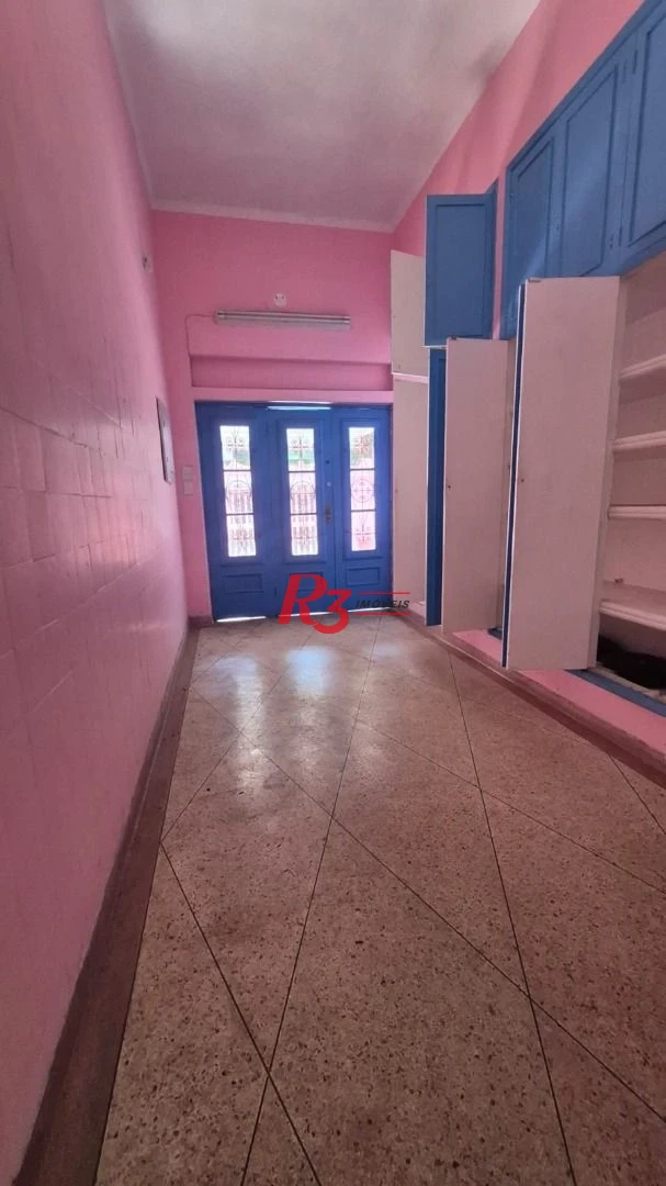 Sobrado com 3 dormitórios à venda, 195 m² por R$ 1.300.000,00 - Gonzaga - Santos/SP