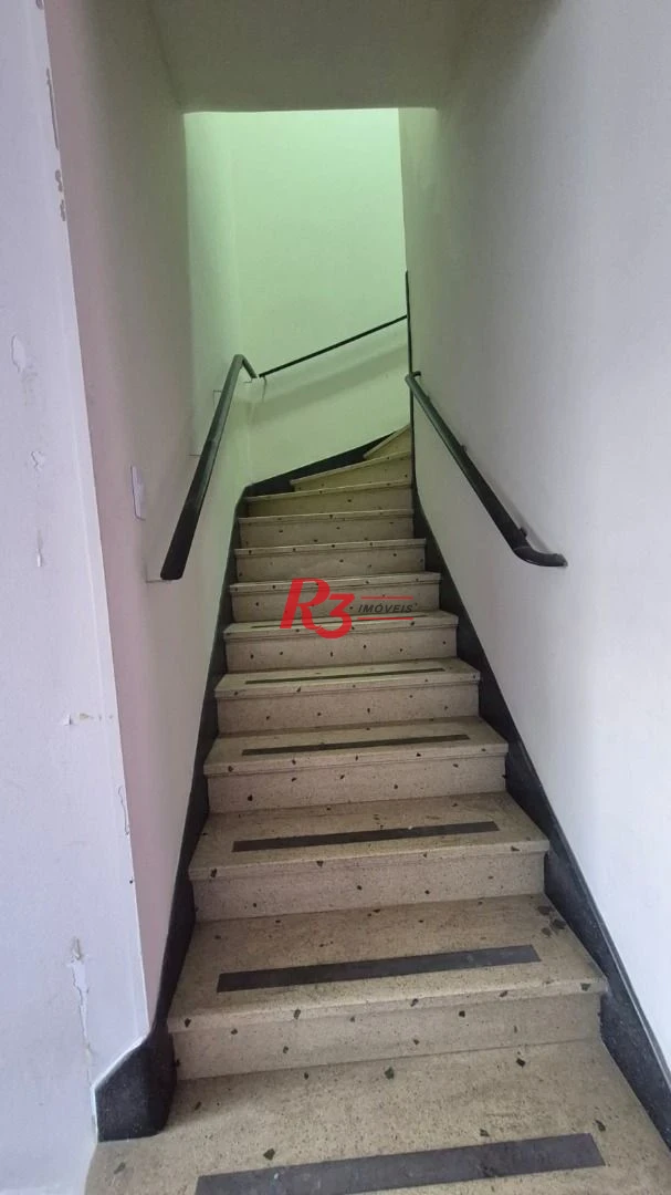 Sobrado com 3 dormitórios à venda, 195 m² por R$ 1.300.000,00 - Gonzaga - Santos/SP