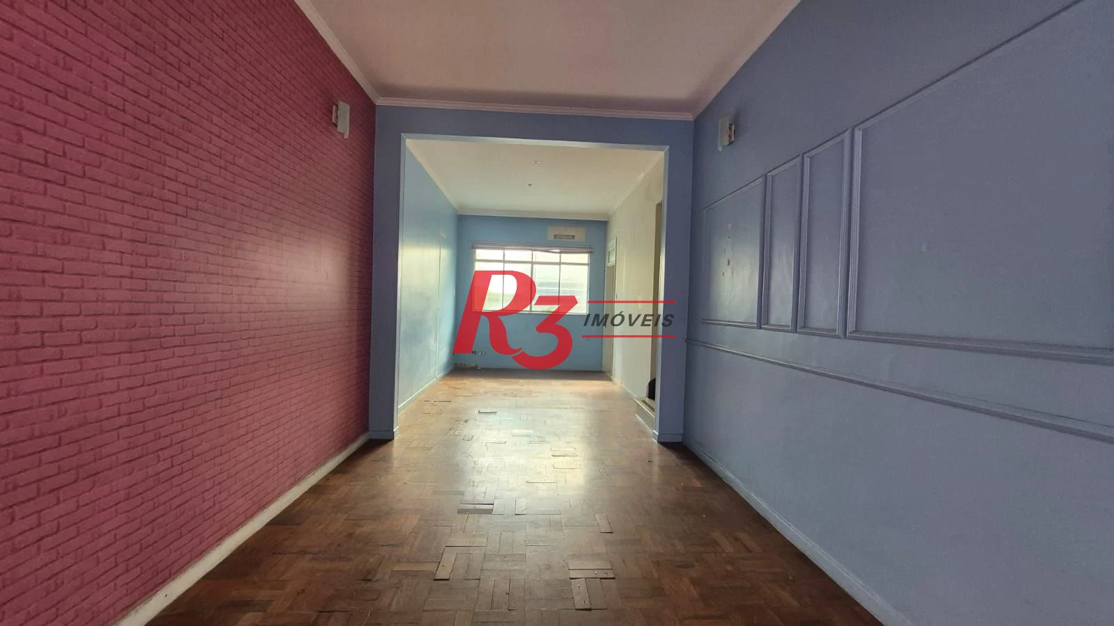 Sobrado com 3 dormitórios à venda, 195 m² por R$ 1.300.000,00 - Gonzaga - Santos/SP